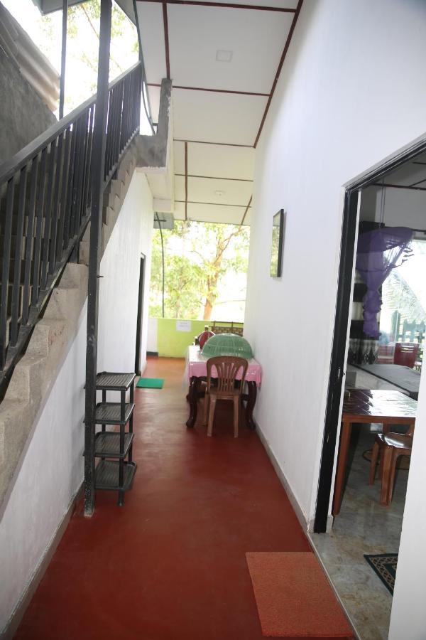 9 Arch View Rest Inn Ella Buitenkant foto